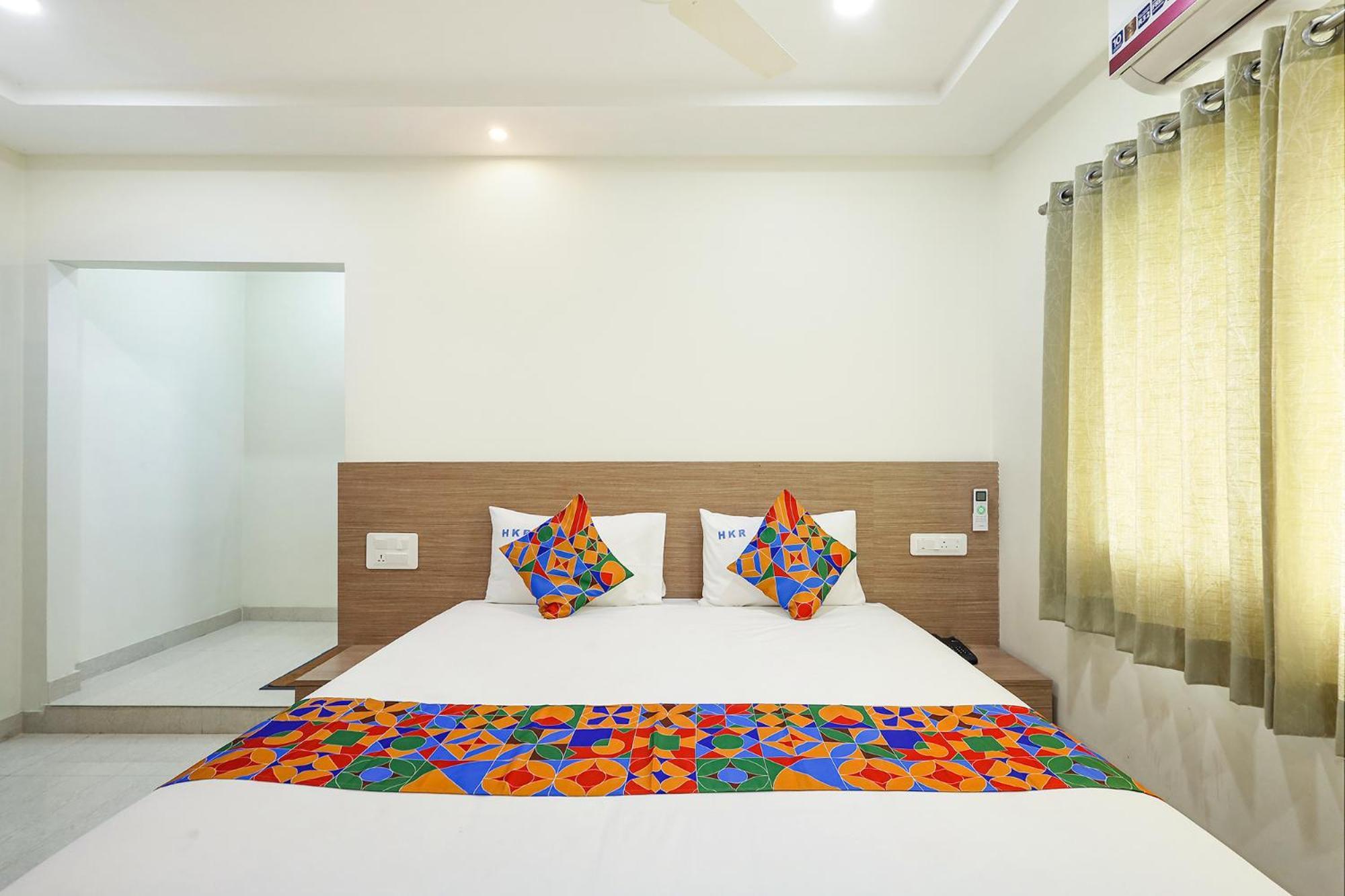 Fabhotel Karthikeya Residency - Tirupati Bus Stand - 900M Eksteriør bilde