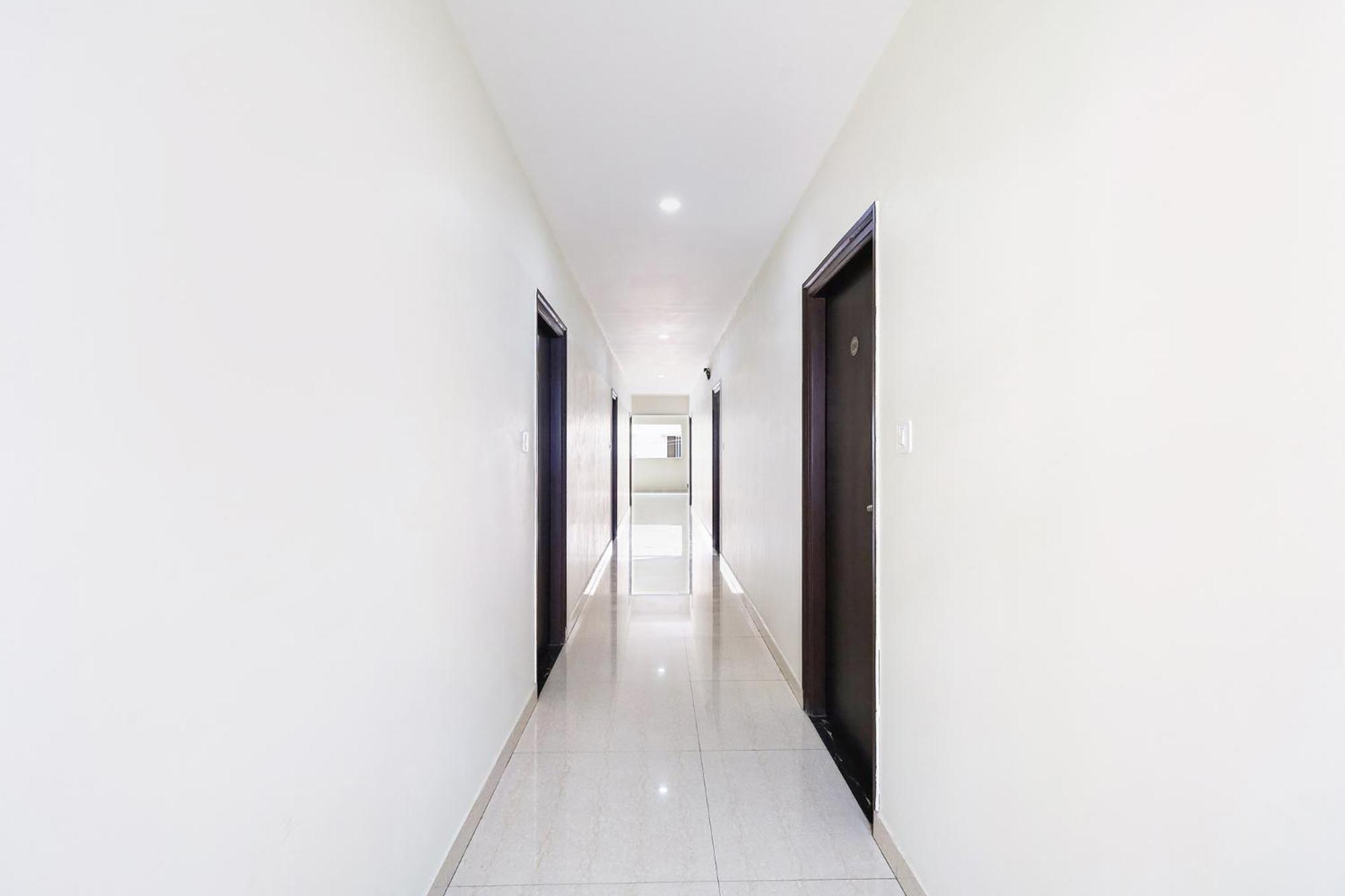 Fabhotel Karthikeya Residency - Tirupati Bus Stand - 900M Eksteriør bilde