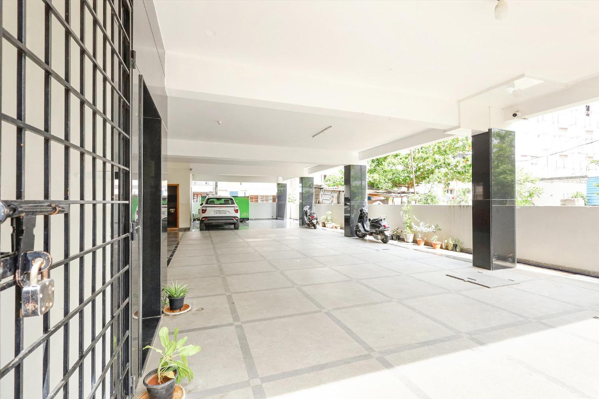 Fabhotel Karthikeya Residency - Tirupati Bus Stand - 900M Eksteriør bilde