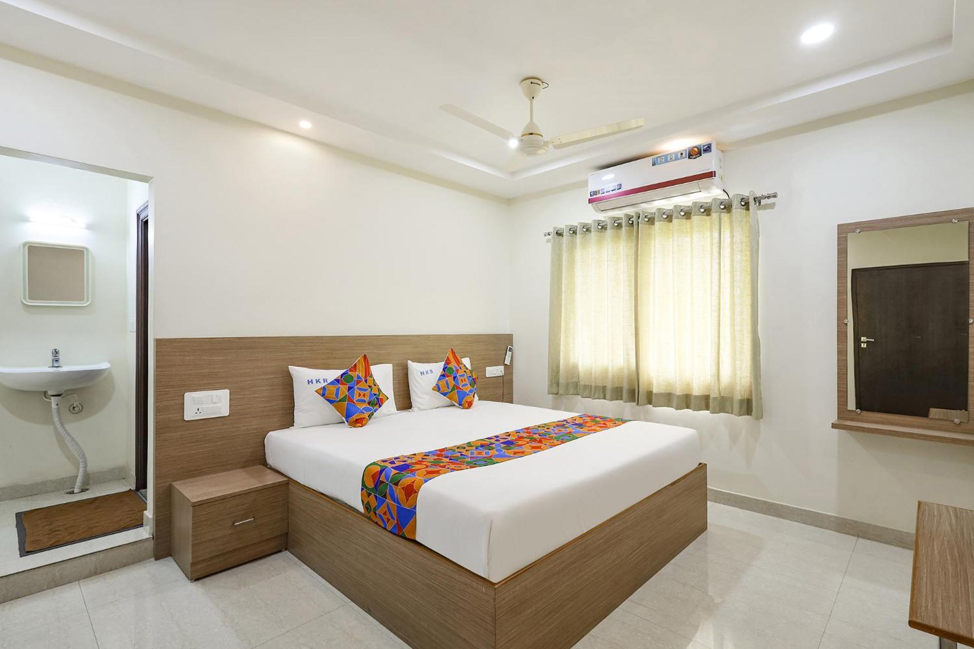 Fabhotel Karthikeya Residency - Tirupati Bus Stand - 900M Eksteriør bilde